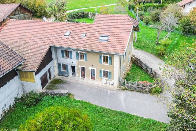 Sale House maison ancienne 6 rooms Saint-Jean-de-Gonville 01630 223 m²