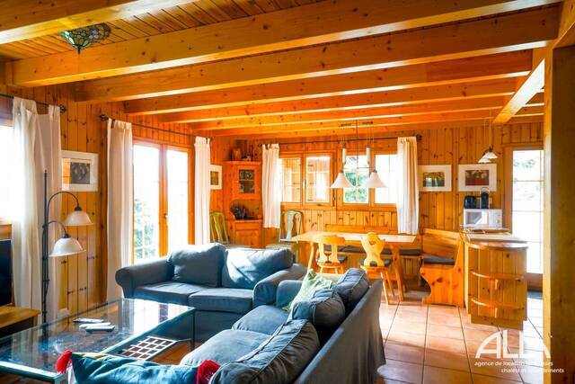 Location vacances Chalet 8 personnes 110 m² Les Masses 1987