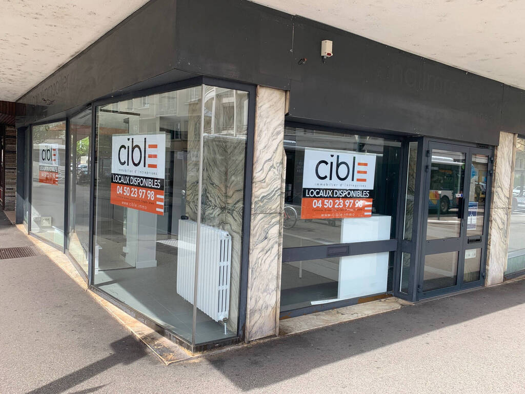 Louer Local commercial 220 m² Annecy (74000)
