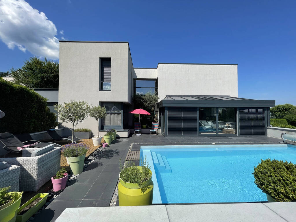 Sold House maison 6 rooms 233 m² Thoiry 01710