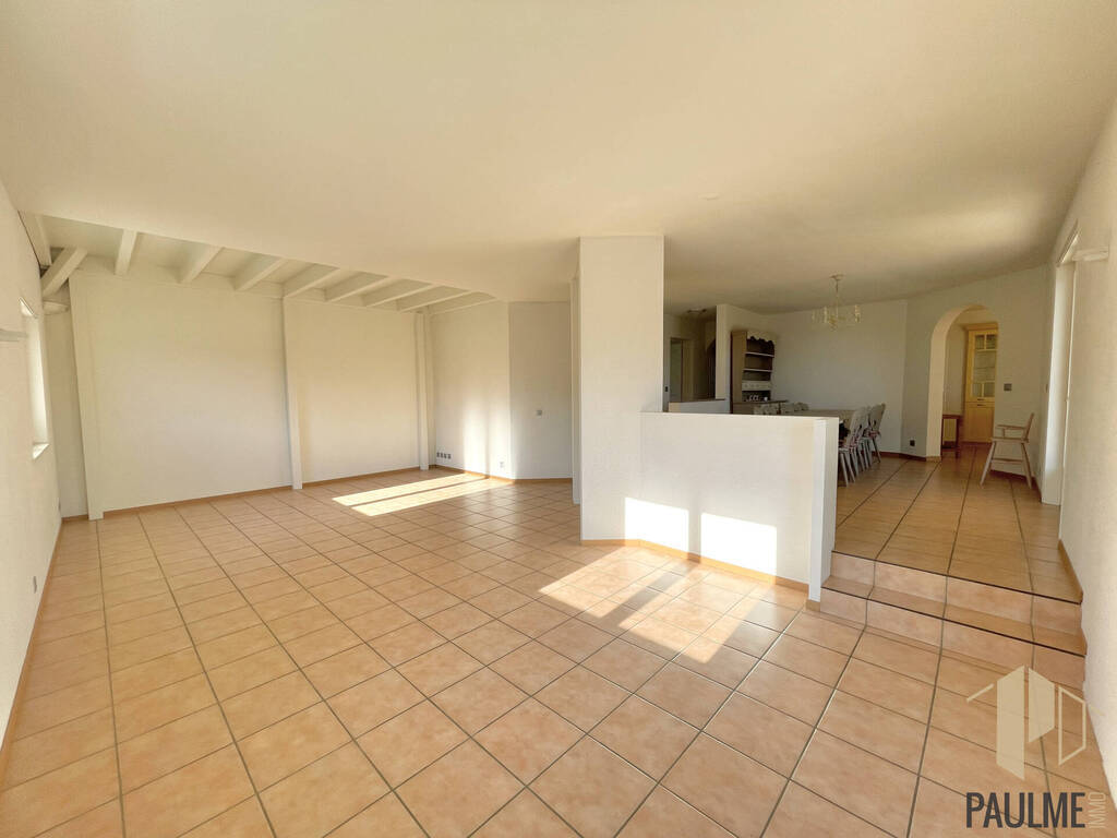 Vente Maison 7 pièces 275 m² Thoiry 01710