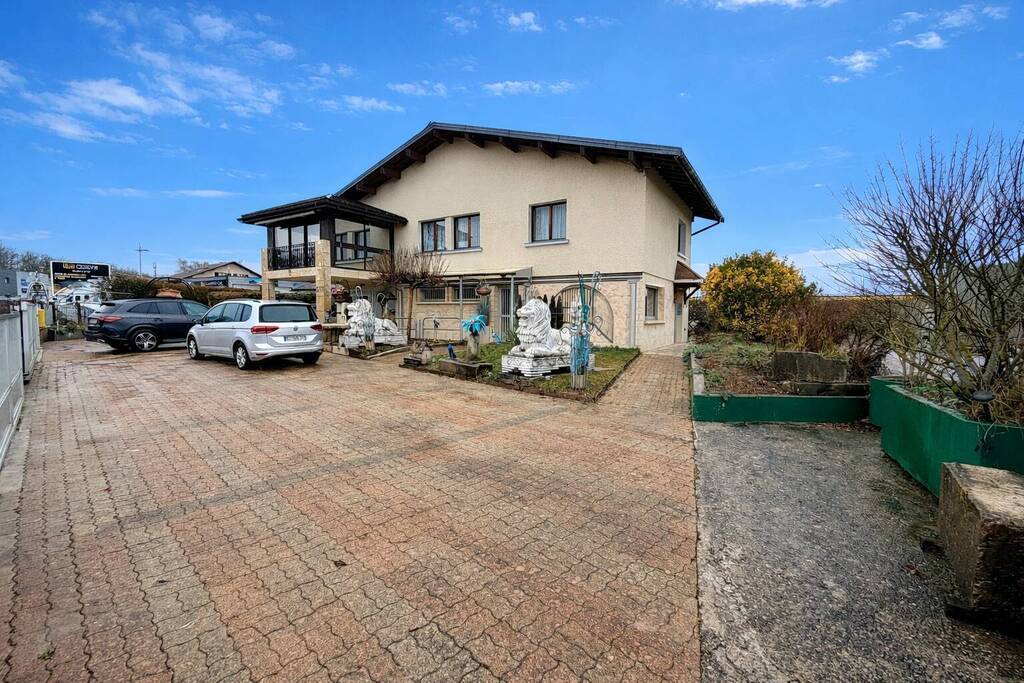 Vente Maison 5 pièces 155 m² Cessy 01170