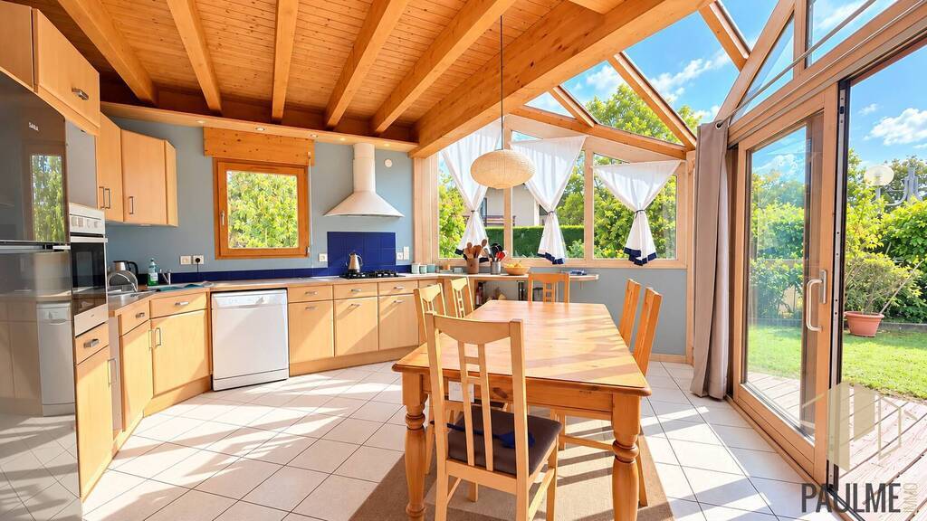Vente Maison villa 6 pièces 216 m² Thoiry 01710