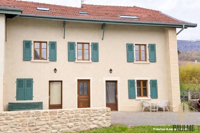 Vente Maison 6 pièces 223 m² Saint-Jean-de-Gonville 01630