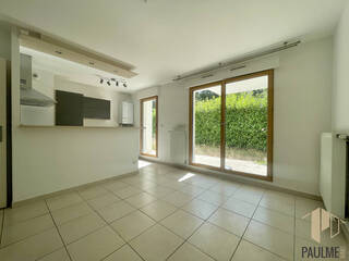 Vendu Appartement 3 pièces 71 m² Prévessin-Moëns 01280