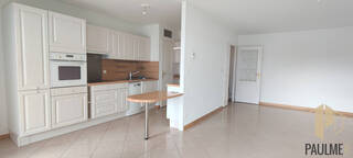 Vendu Appartement 3 pièces 76.64 m² Ferney-Voltaire 01210