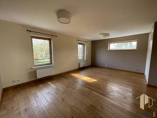 Vendu Maison 4 pièces 173 m² Versonnex 01210