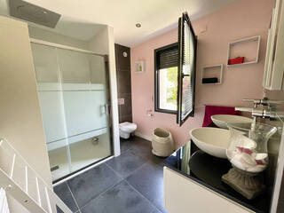 Sold House maison 6 rooms 233 m² Thoiry 01710
