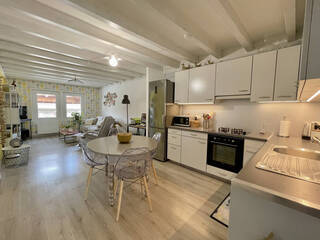 Sold Apartment appartement 3 rooms 73 m² Péron 01630