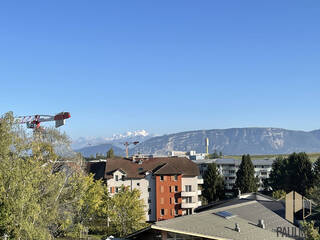 Sold Apartment appartement 7 rooms 135 m² Saint-Genis-Pouilly 01630