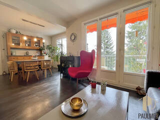 Sold Apartment appartement 7 rooms 135 m² Saint-Genis-Pouilly 01630
