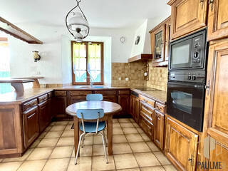 Vendu Maison 8 pièces 193 m² Péron 01630