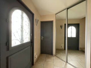 Buy House maison 5 rooms 173 m² Challex 01630