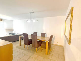 Vente Appartement 3 pièces 80 m² Saint-Genis-Pouilly 01630