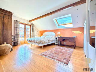 Vente Maison 7 pièces 240 m² Thoiry 01710