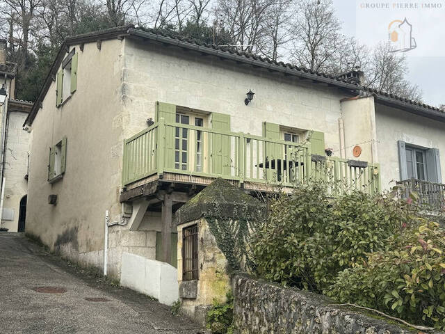 Buy House maison 3 rooms 92 m² Aubeterre-sur-Dronne 16390