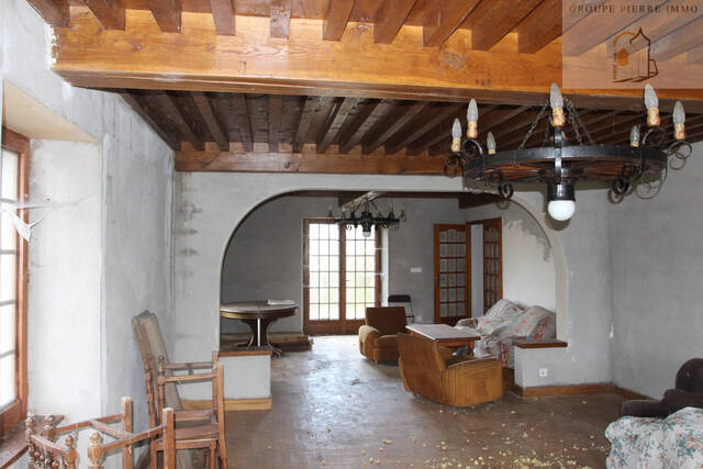 Sold property - House maison 4 rooms 120 m² Saint-Julien 39320