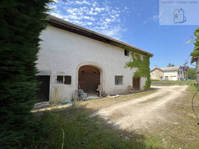 Acheter Maison 1 pièce 126 m² Clairvaux-les-Lacs 39130