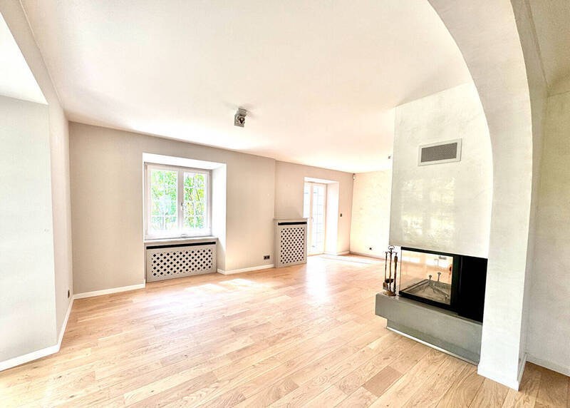 Location maison 8 pièces 212 m² à Viry 74580 - 3 500 €
