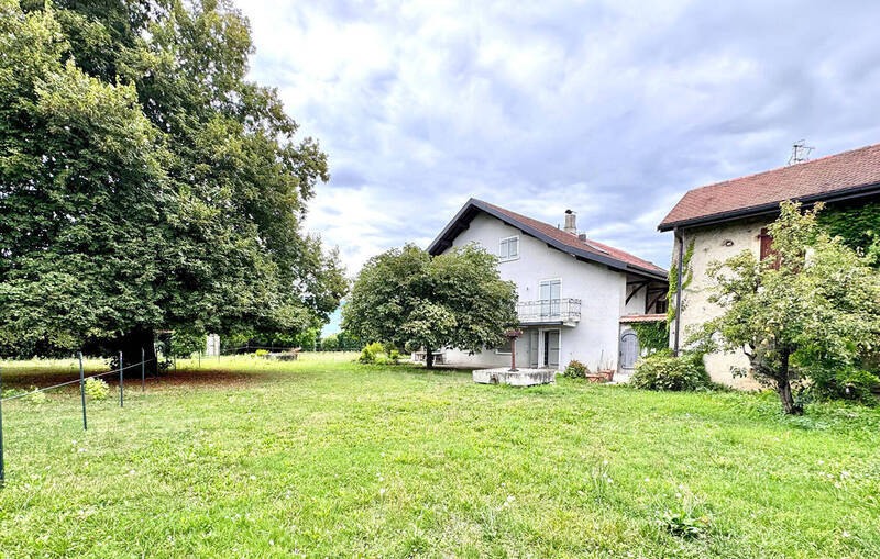 Location maison 8 pièces 212 m² à Viry 74580 - 3 500 €