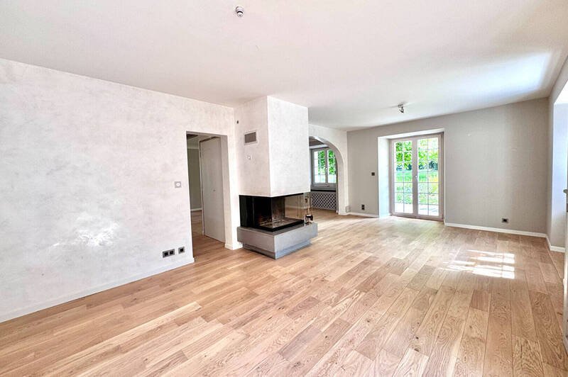 Location maison 8 pièces 212 m² à Viry 74580 - 3 500 €