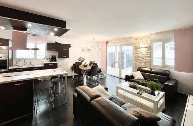 Sale Apartment appartement 4 rooms 83.11 m² Cercier 74350