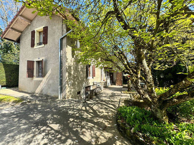 Buy House maison 6 rooms 150 m² Vétraz-Monthoux 74100