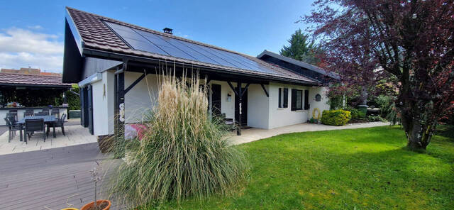 Buy House maison 4 rooms 130 m² Messery 74140