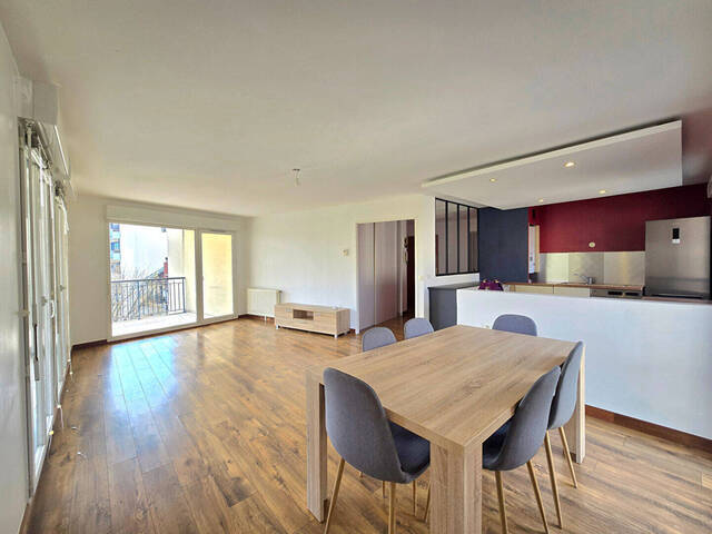 Rent Apartment appartement 4 rooms 86.28 m² Saint-Julien-en-Genevois 74160