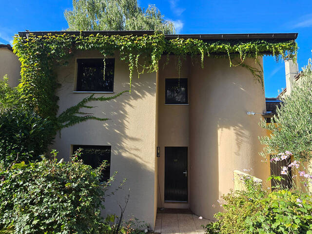 Rent House maison 3 rooms 108.3 m² Bossey 74160