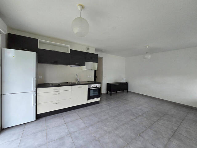 Location Appartement 1 pièce 35.24 m² Saint-Cergues 74140