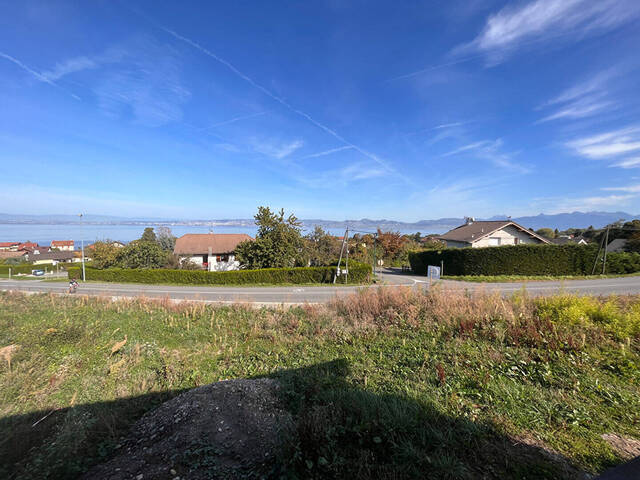 Buy Land terrain Neuvecelle 74500