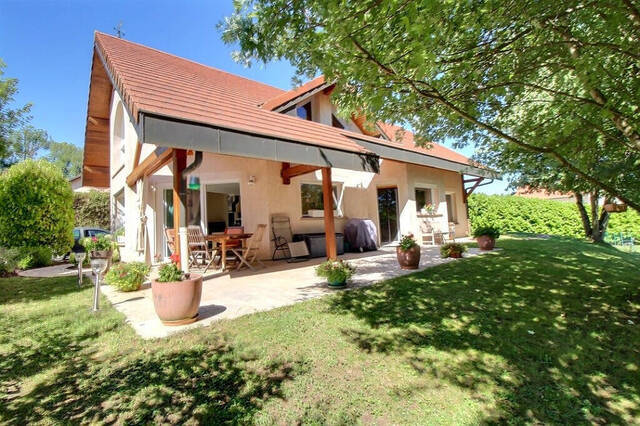 Buy House maison 6 rooms Usinens 74910