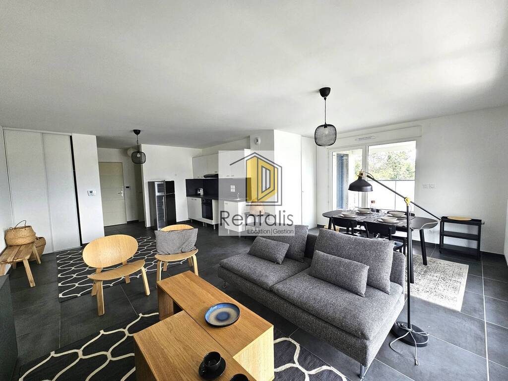 Location Appartement t4 88.75 m² Saint-Genis-Pouilly 01630