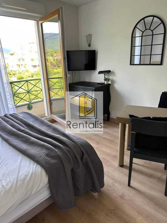 Rent Apartment studio 1 room 22.13 m² Divonne-les-Bains 01220
