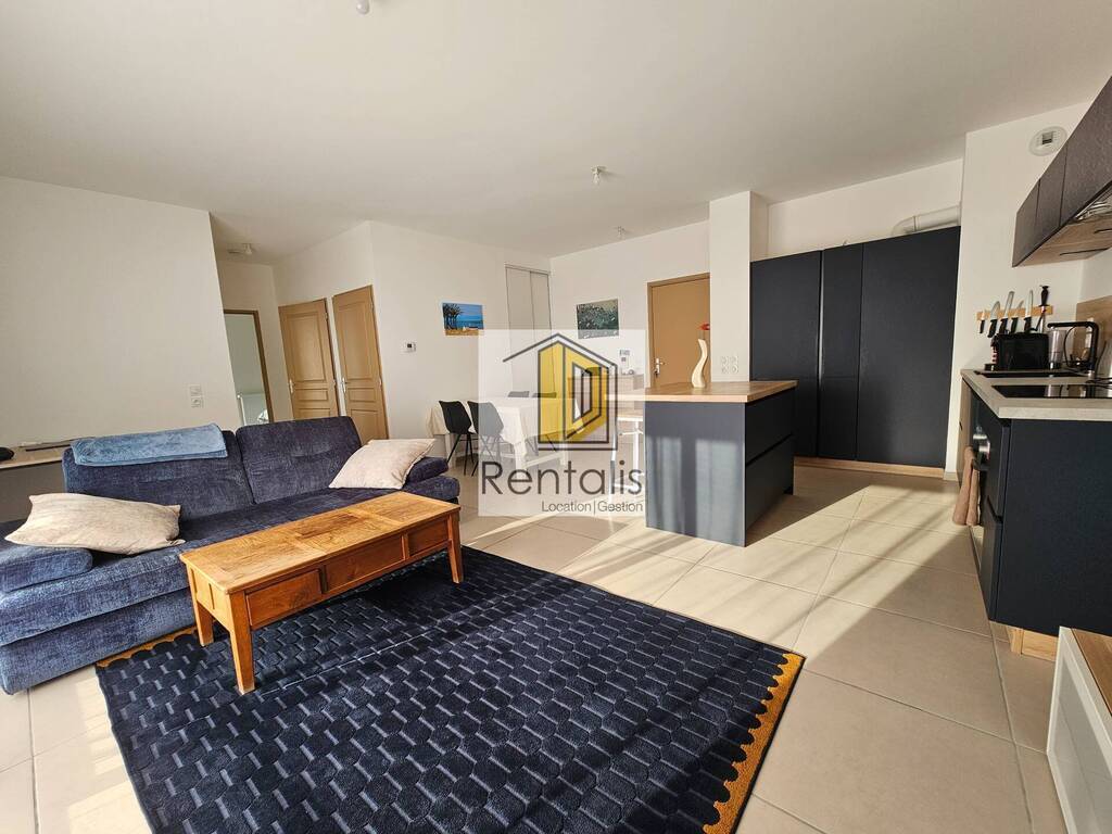 Location Appartement t3 67 m² Péron 01630