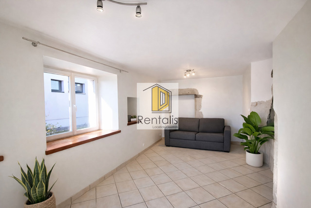 Location Appartement t3 62 m² Thoiry 01710