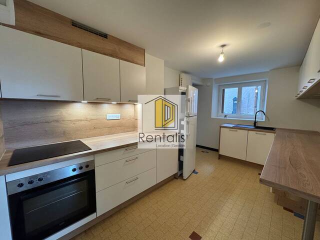 Location Maison mitoyenne 4 pièces 80.55 m² Péron 01630