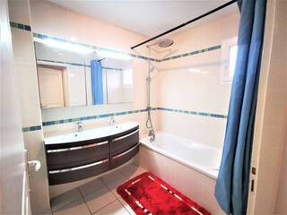 Location Maison mitoyenne 4 pièces 102 m² Prévessin-Moëns 01280