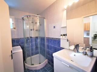 Location Appartement studio 1 pièce 39 m² Thoiry 01710