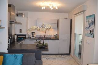 Location Appartement t4 81 m² Cessy 01170