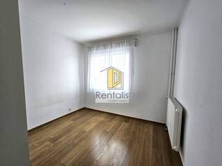 Location Appartement t3 4 pièces 76 m² Saint-Genis-Pouilly 01630