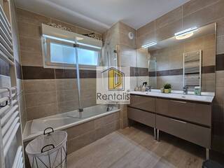 Location Appartement t3 64 m² Thoiry 01710