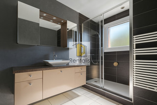 Location Maison 5 pièces 107.95 m² Saint-Jean-de-Gonville 01630