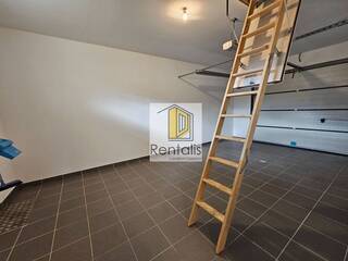 Location Maison individuelle 5 pièces 145 m² Divonne-les-Bains 01220