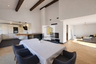 Location Maison individuelle 7 pièces 183 m² Prévessin-Moëns 01280