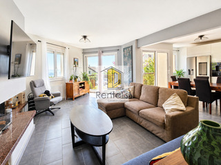 Location Maison mitoyenne 6 pièces 135.1 m² Thoiry 01710
