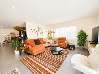 Location Maison individuelle 7 pièces 220 m² Prévessin-Moëns 01280