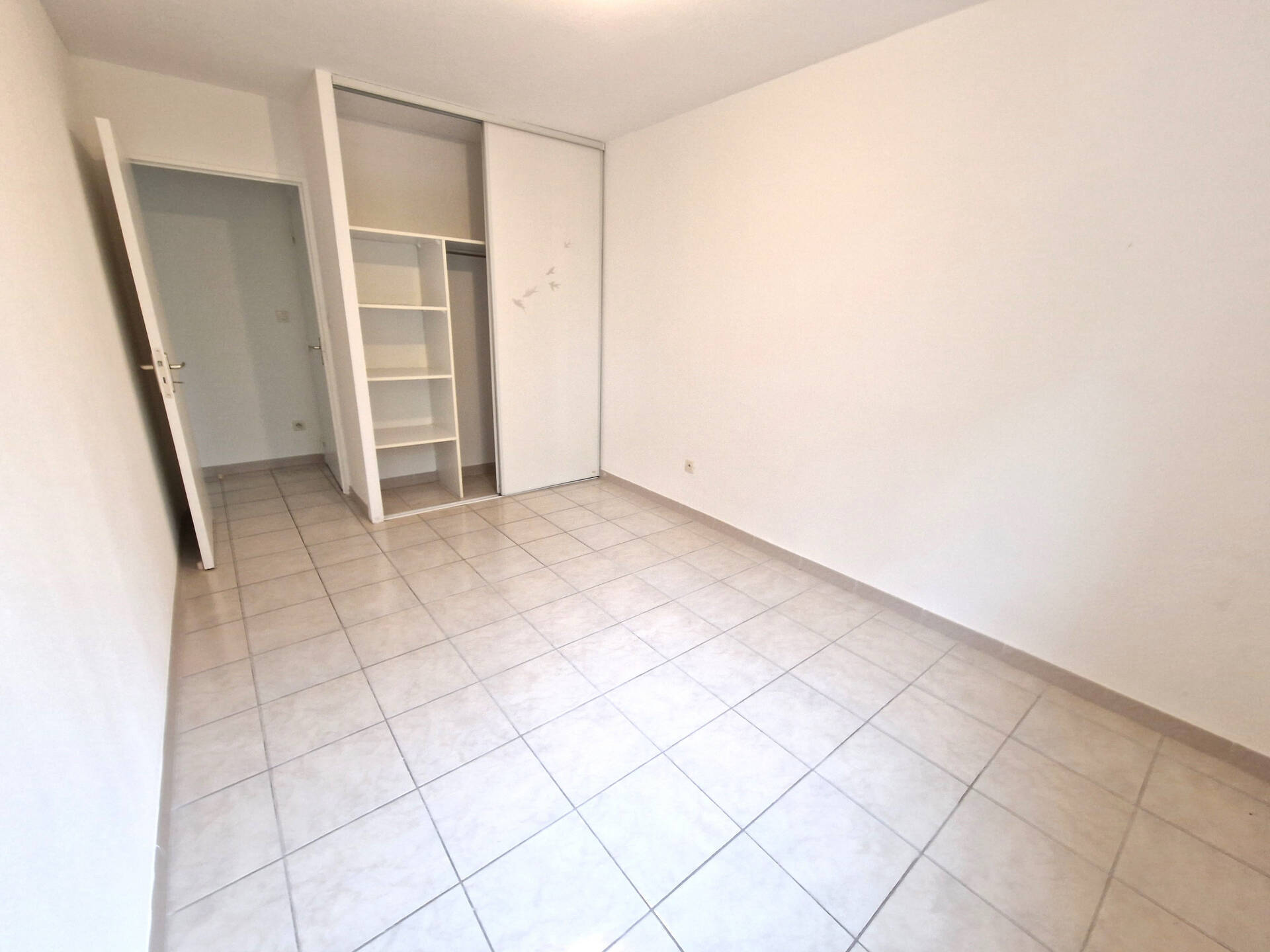 Location appartement 3 pièces 54 m² à Montélimar 26200