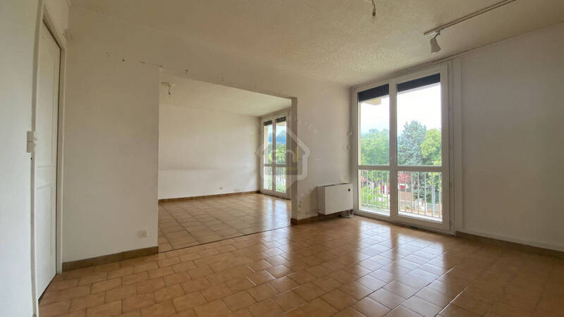 Vente appartement 5 pièces 97 m² à Valence 26000